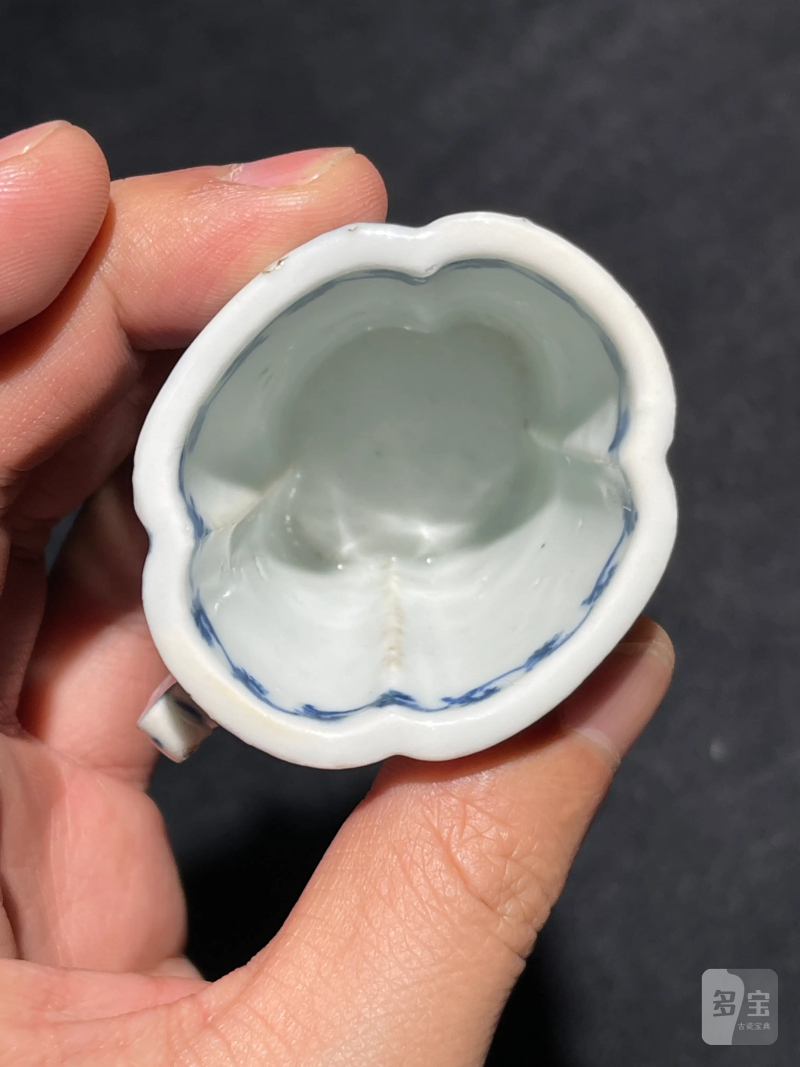 清乾隆 青花八仙人物纹海棠杯 - 图10